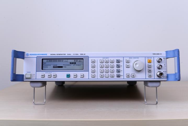 Генератор сигналов Rohde & Schwarz SML02